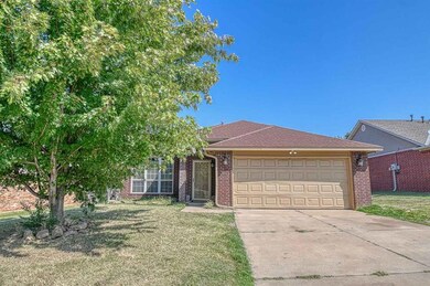 721 Bent Tree Rd, Noble, OK 73068 - photo 2