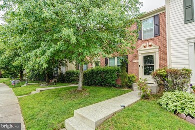 8729 Cresthill Ct, Laurel, MD 20723 - photo 2