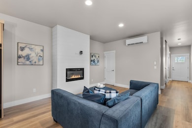 63266 NW Ski Ln, Bend, OR 97703 - photo 5