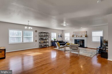 1426 Perrell Ln, Bowie, MD 20716 - photo 6