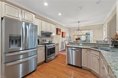 1605 Swan Lake Crescent, Chesapeake, VA 23321 - photo 6