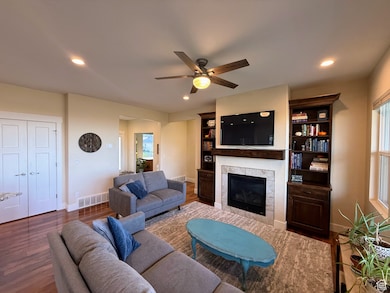 891 E 240 S, Tooele, UT 84074 - photo 7