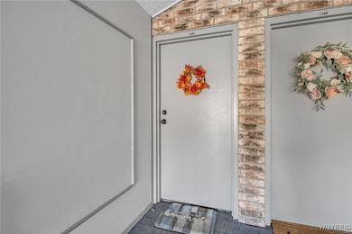 116 Foxberry B Dr, Amherst, NY 14068 - photo 2