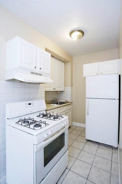 934 Middle St, Fall River, MA 02721 - photo 6