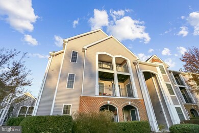 46606 Drysdale Terrace unit 300, Sterling, VA 20165 - photo 4