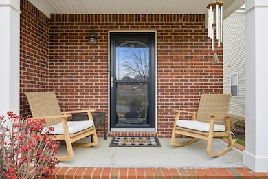 409 Madison Point Dr, Lexington, KY 40515 - photo 2