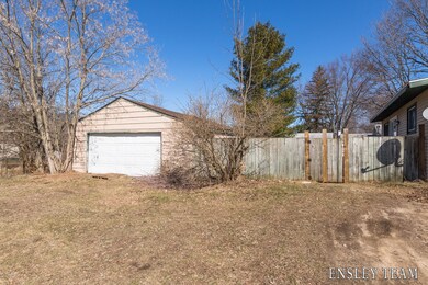 Ensley Team 441 Birch Street Belding-12