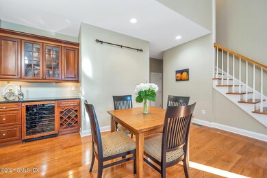 59 Le Grande Ave unit 2, Greenwich, CT 06830 - photo 4