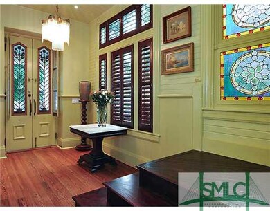 22 E 38th St, Savannah, GA 31401 - photo 3