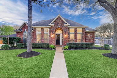 1910 Trail View, Friendswood, TX 77546 - photo 2