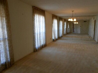 1924 Septiembre Dr, El Paso, TX 79935 - photo 2