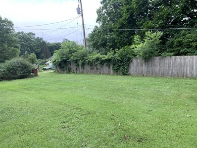 108 W South St, Sturgis, MI 49091 - photo 4