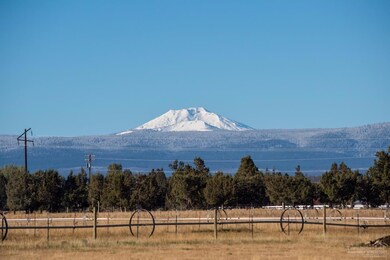 65875 Twin Bridges Rd, Bend, OR 97703 - photo 2