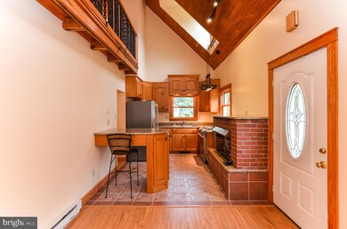 381 Rolando Dr, Colonial Beach, VA 22443 - photo 2