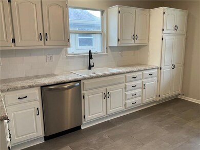 523 S Poseidon Way, Raymore, MO 64083 - photo 6