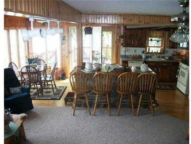Kitchen. Easy to work kitchen if you...