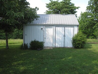 335 Indian Creek Rd, Harrodsburg, KY 40330 - photo 4