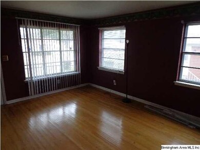 LIVING ROOM 2