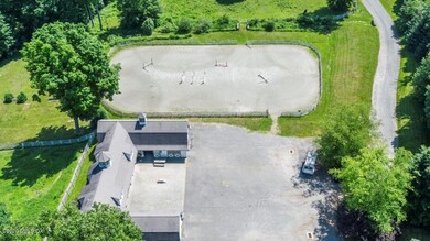 DE_35_Farwell_Ln_Greenwich_CT_DR6_10_201