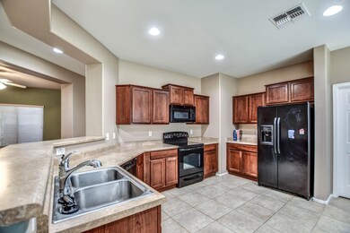 KITCHEN 3