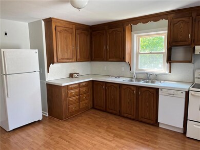 40 Greenfield Rd, Cumberland, RI 02864 - photo 6