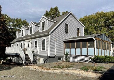 124 Gunstock Ln, Tafton, PA 18464 - photo 2