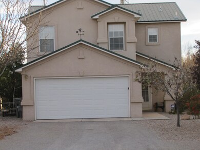 Vista Clara Loop NW 044