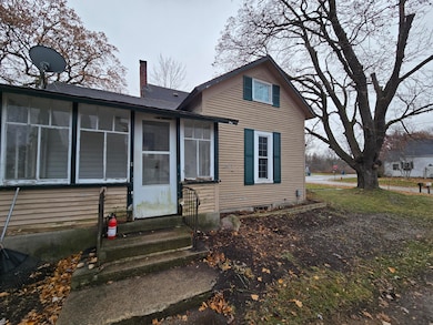 311 Russell St, Middleville, MI 49333 - photo 4