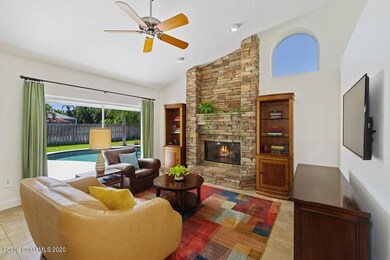 06_469VeracruzBlvd_3_FamilyRoom_FlexMLS8