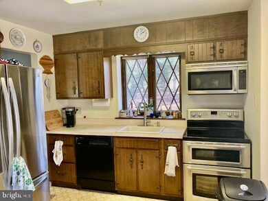 334 Candy Rd, Mohnton, PA 19540 - photo 7