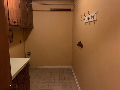 2817 El Camino St, Bay City, TX 77414 - photo 5