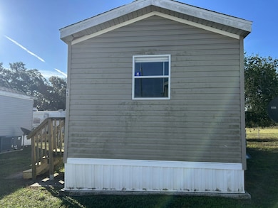 6941 Macdonald Ct unit 49, Zephyrhills, FL 33541 - photo 7