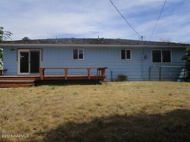 566-020588-back view 2