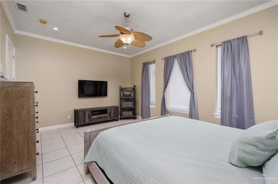 112 E Oleander St unit 2, South Padre Island, TX 78597 - photo 6