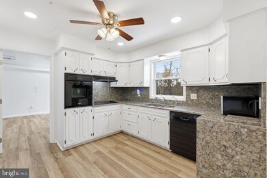 2525 Ryce Dr, Waldorf, MD 20601 - photo 6