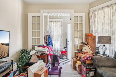 6-web-or-mls-S 80th St-S1411-006