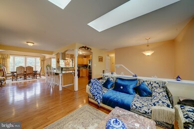 7513 Saffron Ct, Hanover, MD 21076 - photo 3