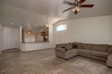 03 - Family Room
