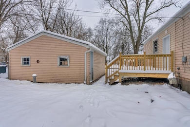 8969 Hudson Ct, Munster, IN 46321 - photo 4