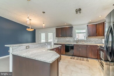 535 Fuselage Ave, Essex, MD 21221 - photo 4