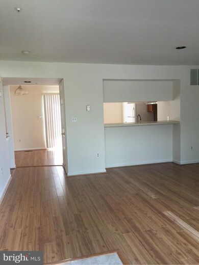 3702 Tall Grass Ct, Randallstown, MD 21133 - photo 3