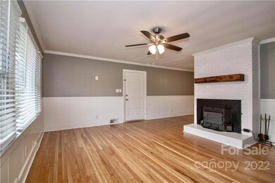 426 Hillcrest Dr, Statesville, NC 28677 - photo 3