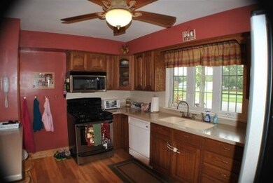 2912 Laporte St, Highland, IN 46322 - photo 4