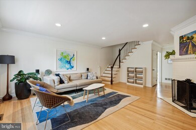 192 W Wayne Ave unit 1A, Wayne, PA 19087 - photo 2