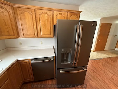 3204 W 16th St, Grand Island, NE 68803 - photo 7