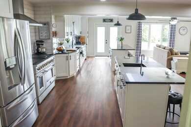 1308 Poplar Ct, Sevierville, TN 37862 - photo 7