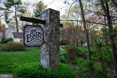 9818 Rand Dr, Burke, VA 22015 - photo 4