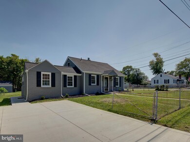 5718 Janice Ln, Temple Hills, MD 20748 - photo 2