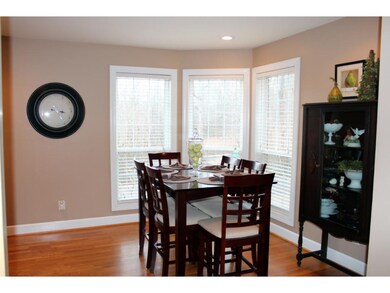SPACIOUS KITCHEN