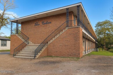 212 N Church St, Brookhaven, MS 39601 - photo 3